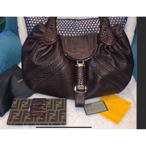 Fendi Fly I’m Prestine condition with dust bag